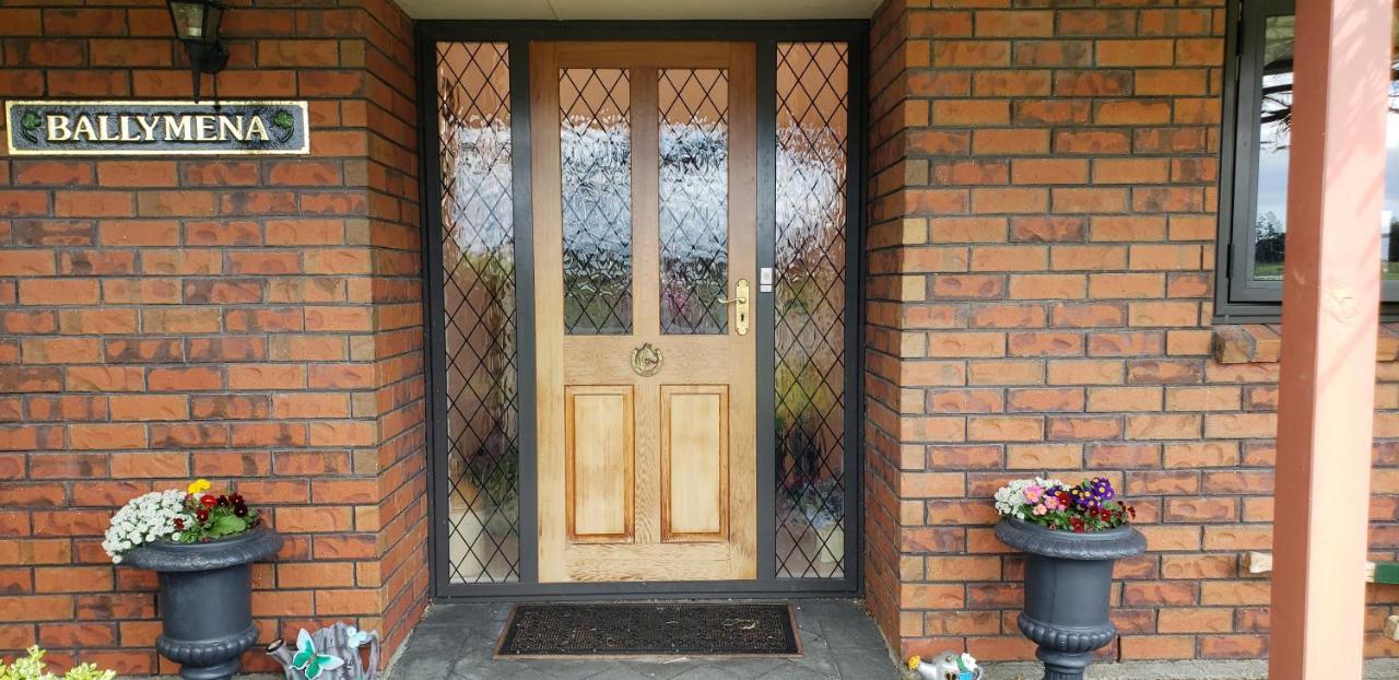 Ballymena Carterton Εξωτερικό φωτογραφία